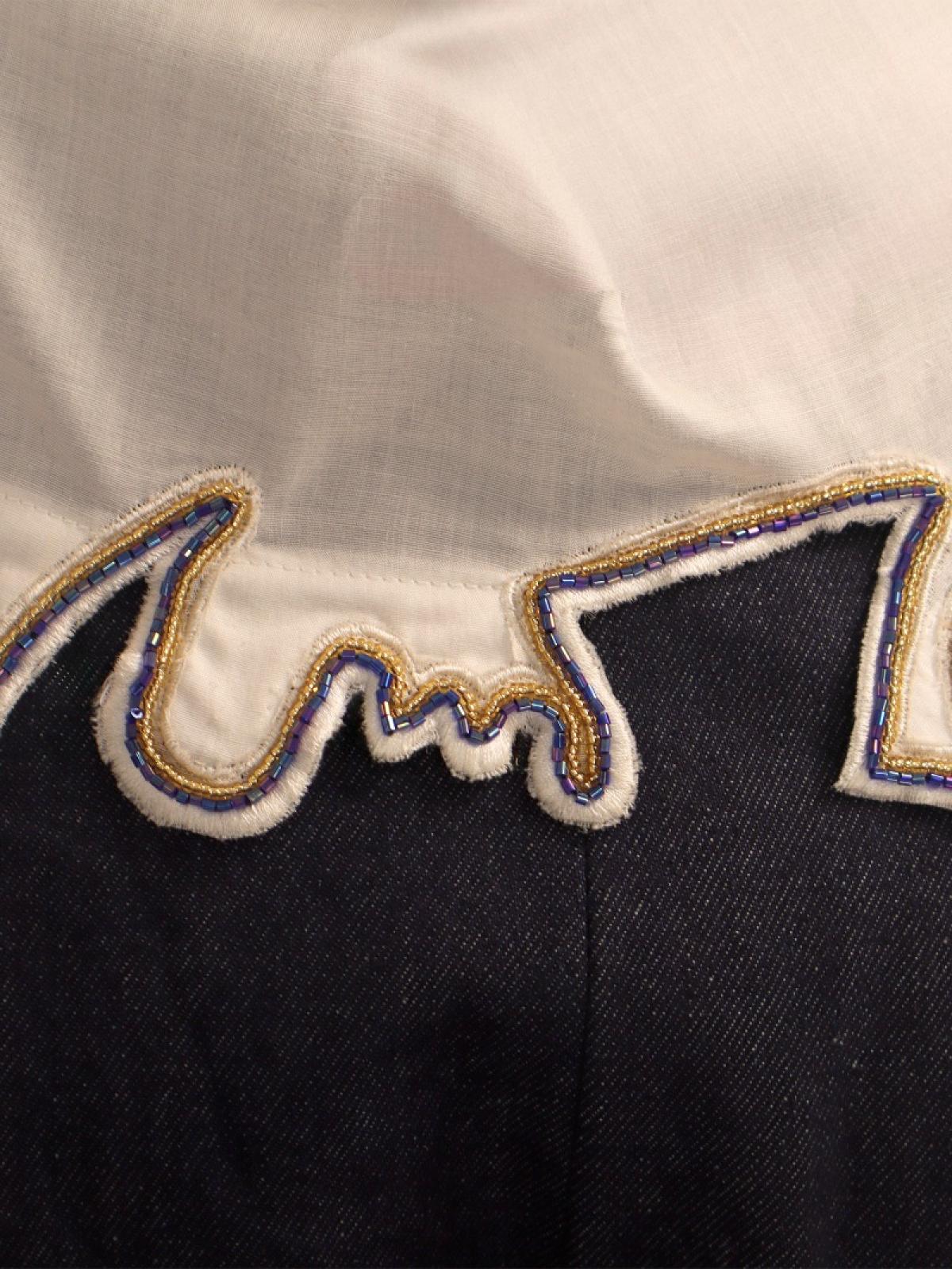 Aks | Whispered Reflections